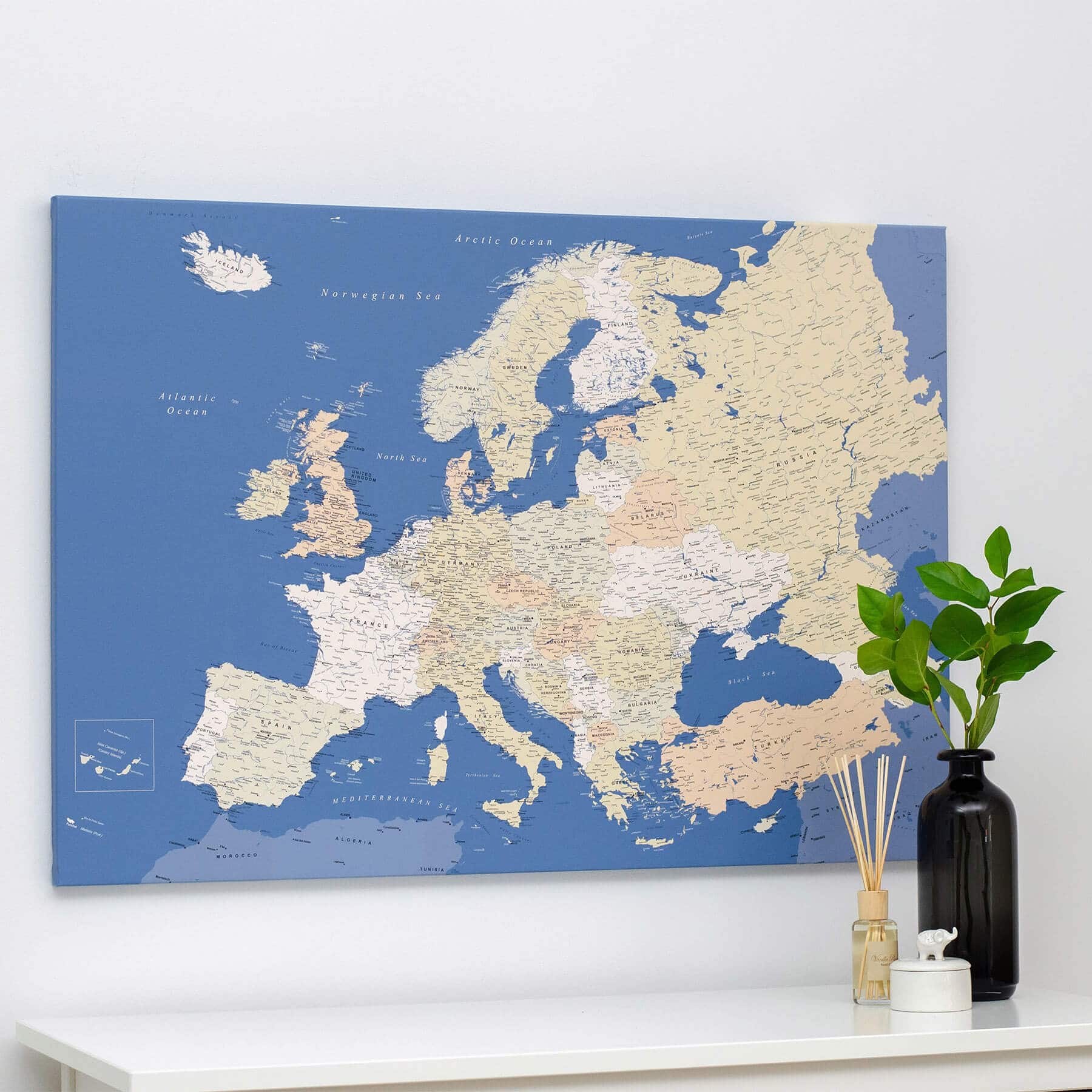 Europa Pinnwand Karte Blau Detailliert Tripmapworld De